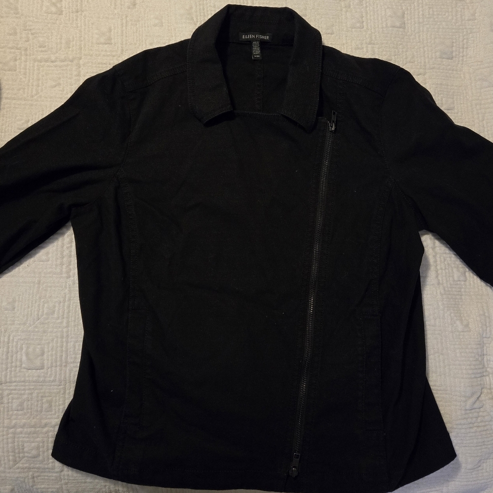 Eileen Fisher organic cotton moto jacket, size medium - Picture 4 of 9
